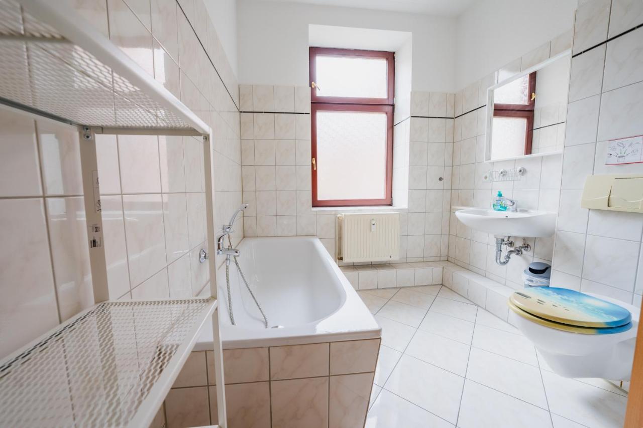 Blue Chili 08 - Magdeburg 2-Zimmer Altbau, Wi-Fi, 5 Pax ภายนอก รูปภาพ
